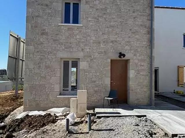 Nérigean 33750 Achat / Vente maison 3 pièces t3 au dernier étage