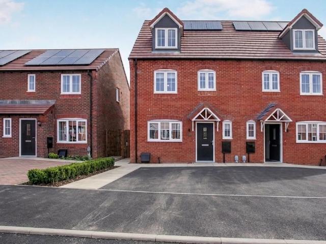 Nero Avenue, Nuneaton CV11, 4 bed semi detached house to rent, £1,750 pcm | PrimeLocation