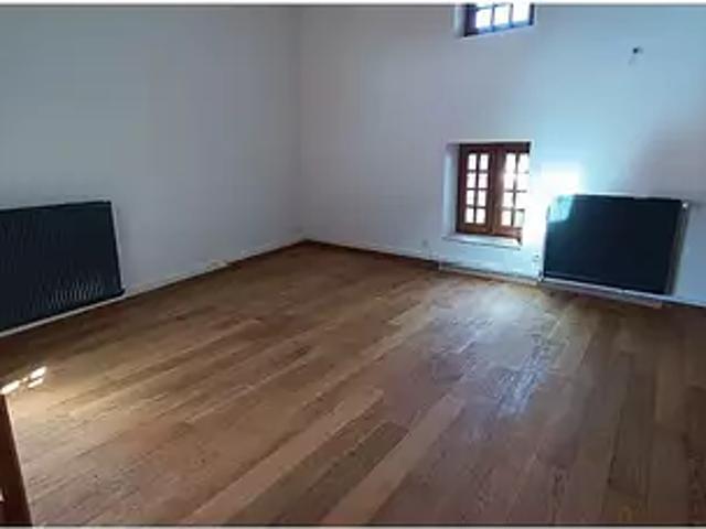 Néronde 42510 Location maison 2 pièces t2