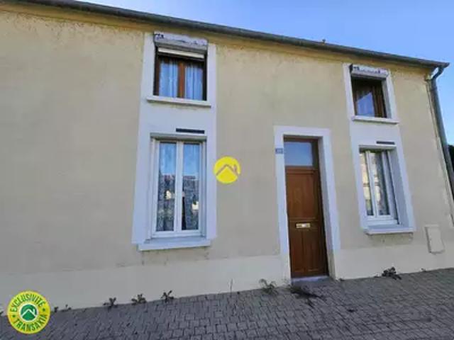 Nérondes 18350 Achat / Vente maison 6 pièces t6 terrasse