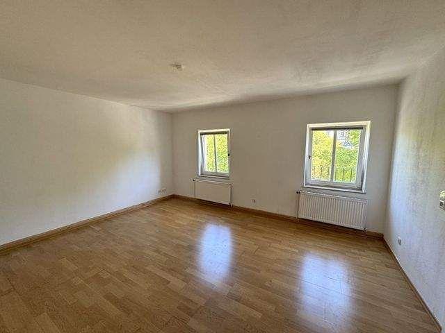 Nerotal: 3 Zimmer Wohnung mit Dachterrasse