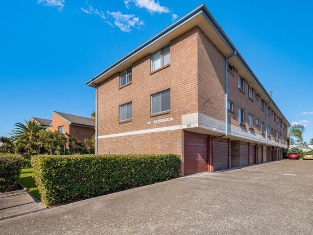 Nest or Invest, Walk to Merewether Beach & The Junction
