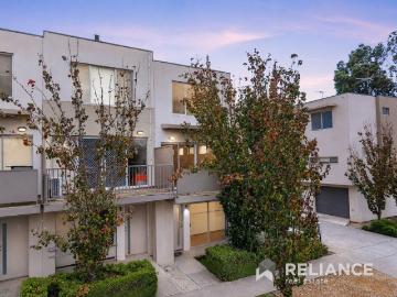 Nest or Invest Location Matters! Modern Three Level Townhouse in a Highly Sought After Truganina Location