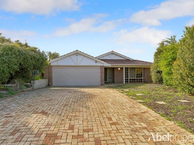 NEST OR INVEST PEACEFUL CUL DE SAC LIVING!