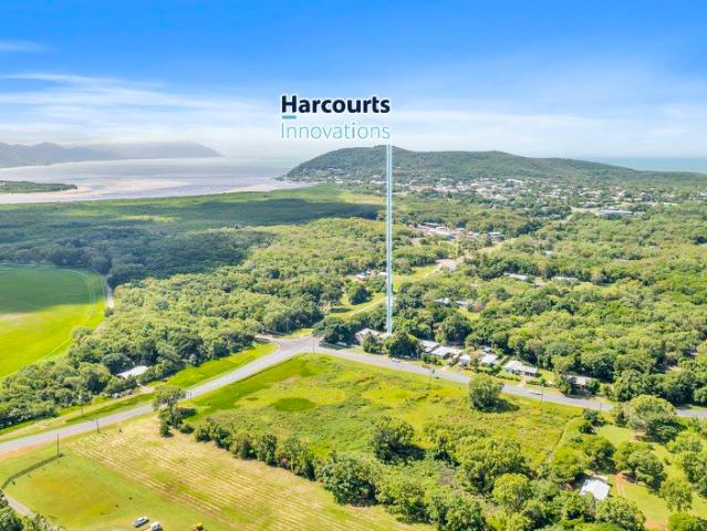 Nest or invest Strong ROI Spacious 6 Bedroom home Dual living potential in Tropical Cooktown