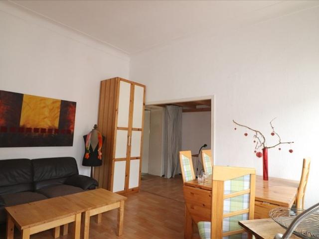 NEST FUER SINGLES ODER PAARE IN DER City! 2 ZIMMER, 2.ET mit Küche, Südstr.