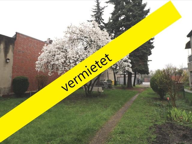 NEST FÜR SINGLES UND PAARE MIT GARTENNUTZUNG UND STELLPLATZ, 2 ZI Whg. 1.ET in St. Tönis