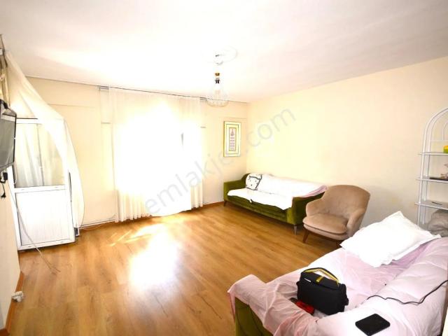 Nest'ten Kartaltepe Mh 2+1 110m2 Masrafsız 17m2 Hisseli Daire.