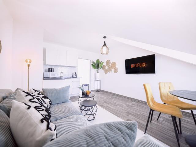 nestup: Central | Smart TV | 70 m² | Boxspring Bed | Family Friendly