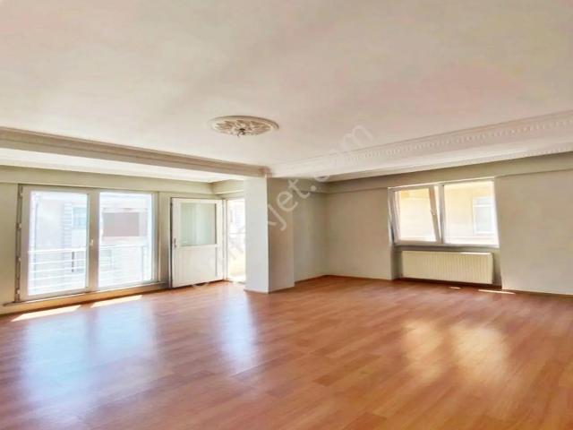Nes Yapı'dan Ulaşıma Yakın Ferah Ve Kullanışlı 2+1 Kiralık Daire!