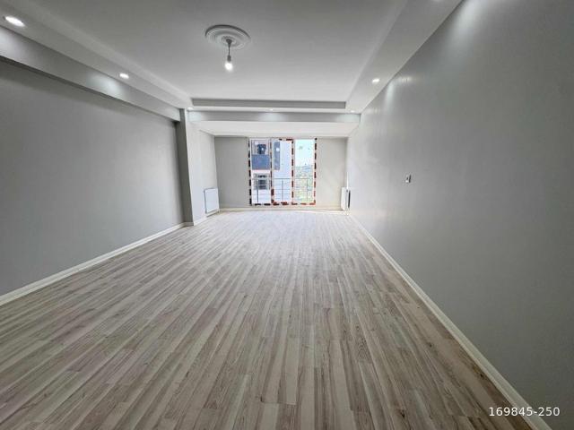 NES'DEN ALTINŞEHİR MH 3+1 125 M2 OTURUMAHAZIR EBEVEYN BANY 1.KAT
