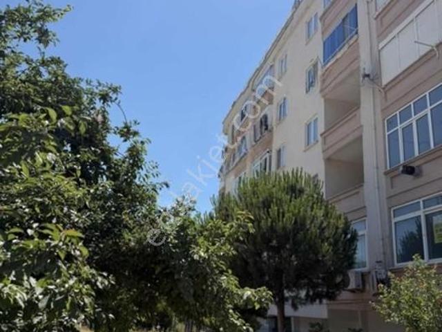 Nesrin Den Teşvikiye Cadde Ve Zeytinlik Cepheli Temiz 2+1 Daire