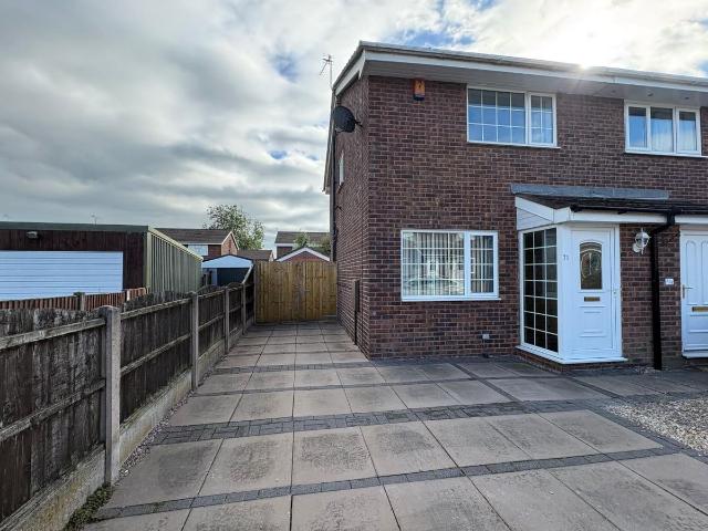 Ness Grove, Cheadle, Stoke On Trent ST10, 2 bed semi detached house to rent, £825 pcm | PrimeLocation