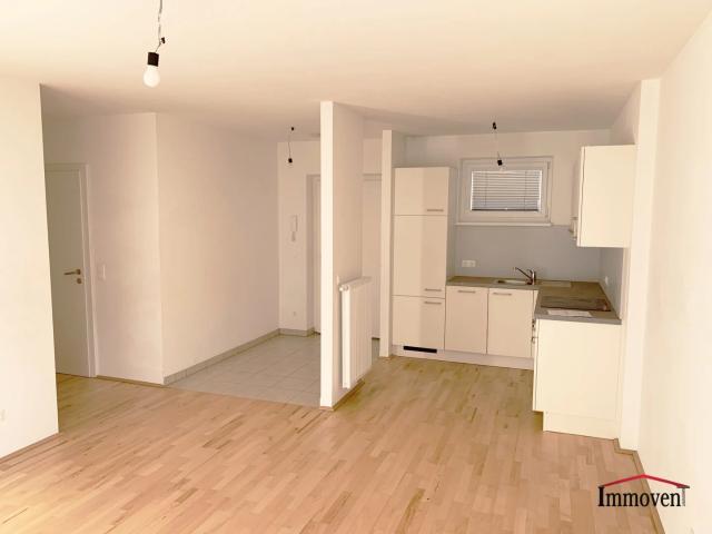 Nette 2 Zimmerwohnung mit großem Balkon