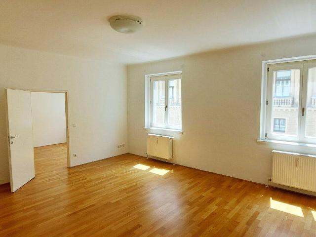 Nette 3 Zimmer Wohnung nahe der Hauptuniversität Wien