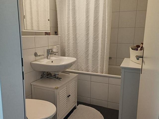 Nette Familienwohnung in Niederwangen!