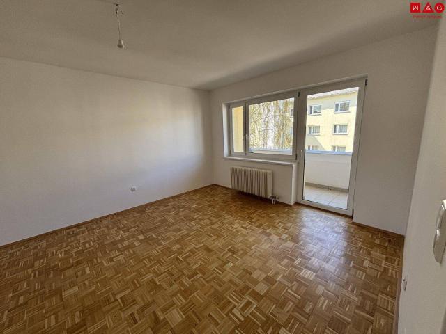 Nette Familienwohnung mit Loggia!
