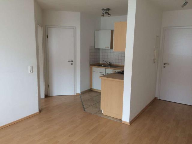 Nette, gemütliche, helle, 2 Zimmer Wohnung in Hallbergmoos. Optimal für Single
