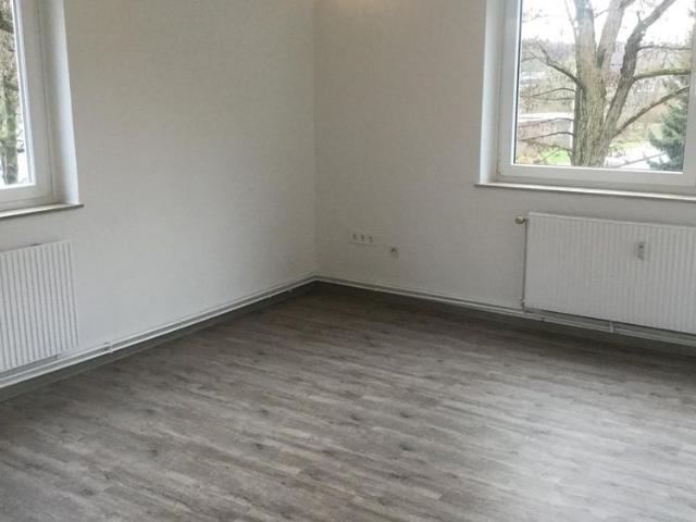 Nette Nachbarn gesucht: renovierte 3 Zimmer Wohnung