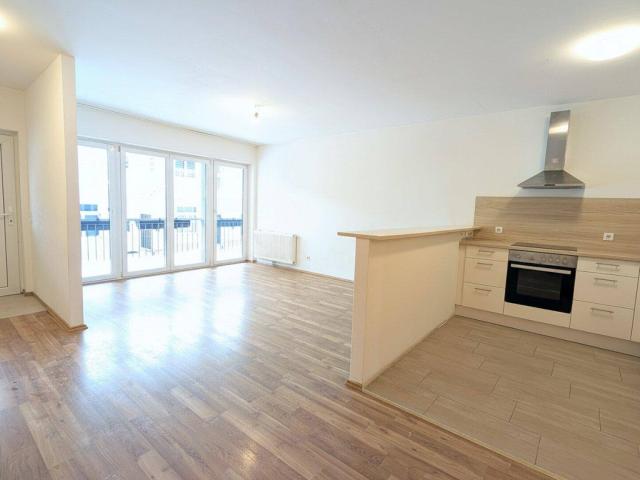 NETTES 3 ZIMMERAPARTMENT IM SPECKGÜRTEL VON WIEN 35 ÖFFI MINUTEN BIS WIEN ZENTRUM