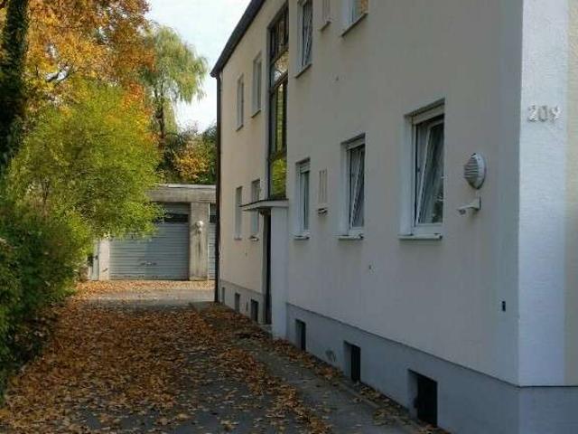 nettes kleines Appartment, Blick ins Grüne