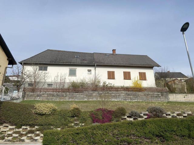 Nettes, kleines Haus in Aussichtslage