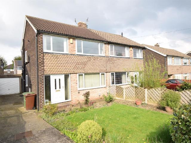 Nettleton Street, Ossett WF5, 3 bed semi detached house to rent, £1,100 pcm | PrimeLocation