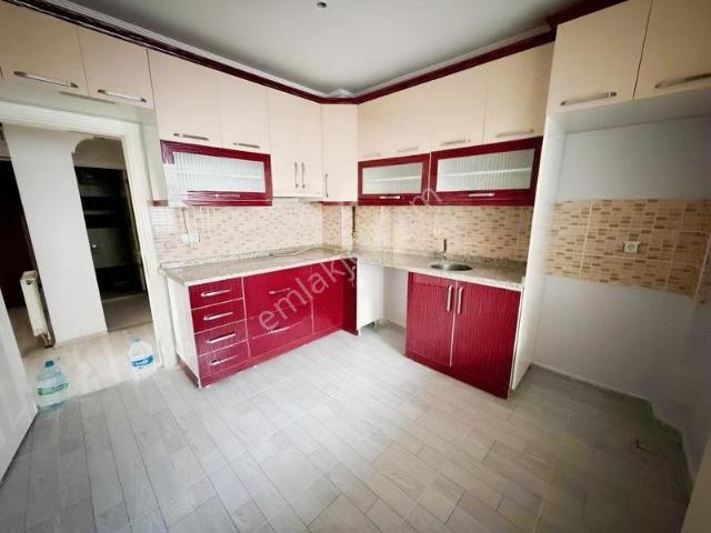 Net Gayrimenkul'den Şehitlik Mah. 3+1 Kiralık Daire