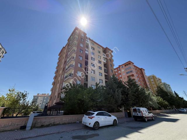 Net Emlaktan Ana Yol Üzeri Bakımlı 3+1 Ara Kat Daire