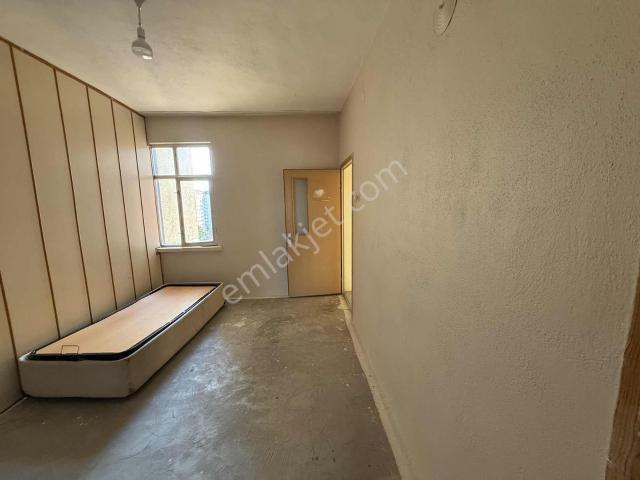 Net Emlaktan Arakat 3+1 Bireysel Kombili Kiralık Daire