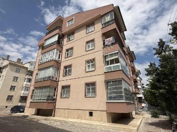 Net Emlaktan Harika Konumda 3 Cepheli 3+1 Satılık Daire