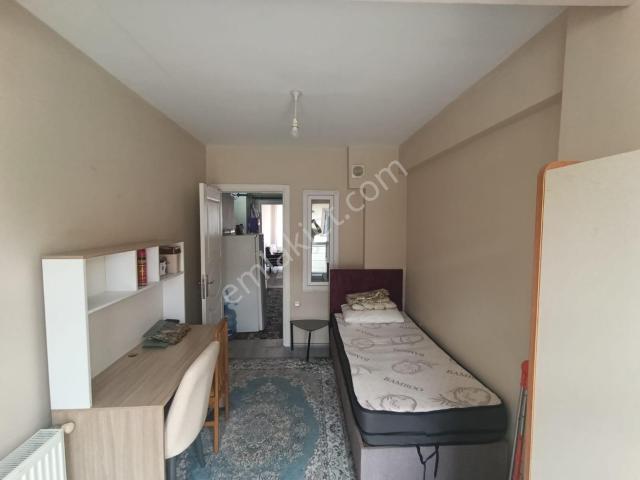 Net Emlak'tan Özdilek Yakını Kiralık Eşyalı 1+1 Daire