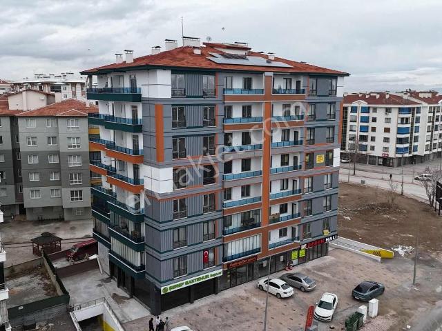 Net Emlaktan Serdirler Caddesinde Ara Kat 3+1 Sıfır Daire
