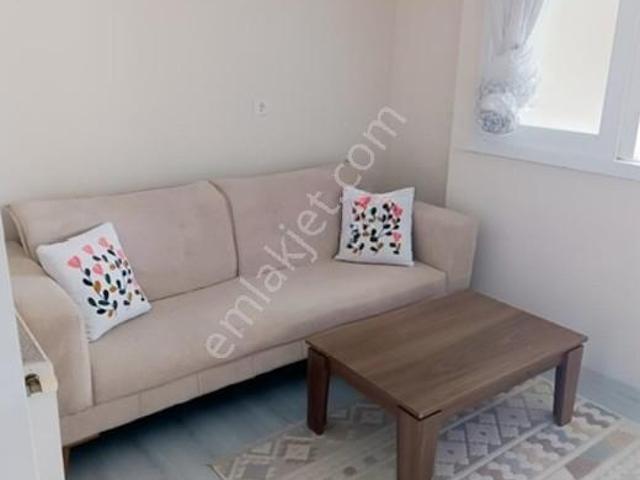 Net Premium Dan Çınara Yürüme Mesafesinde Kiralık 1+1 Apart