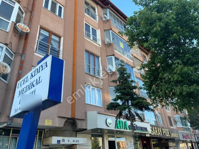 Net Yatırımdan Yenişehir Ana Caddede Kiralık Geniş 3+1