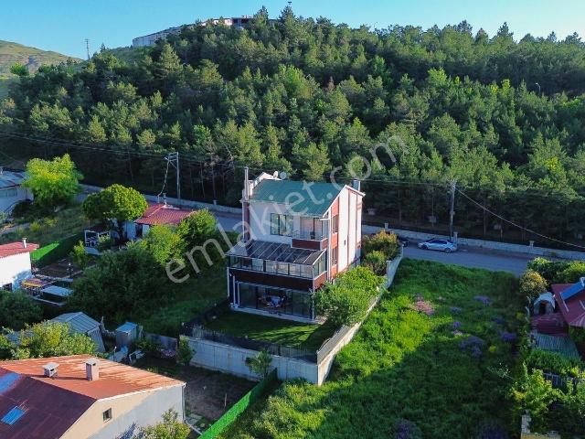 Net Yatırımdan Karşıyakada Süper Villa