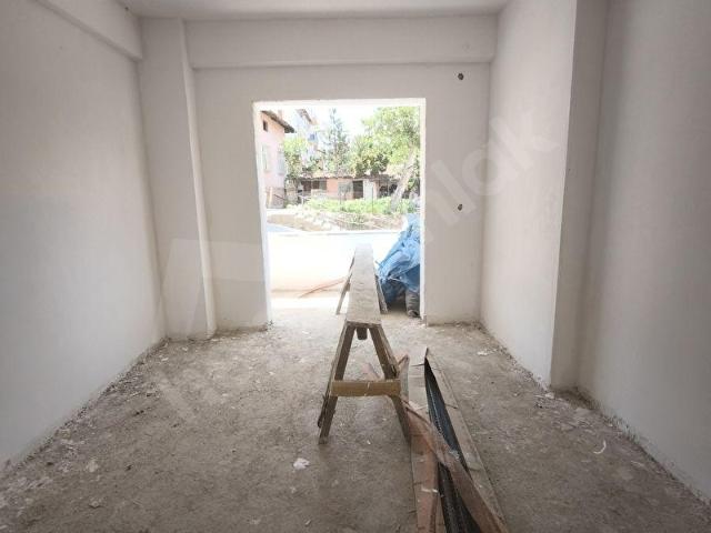NETA' DAN TOPÇUBAĞI MAH. ADLİYE KARŞISINDA SIFIR 2+1