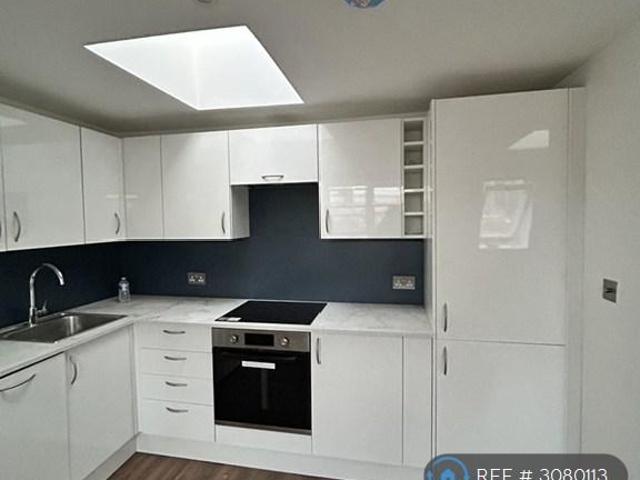Netherwood Road, London, W14 1 bed flat to rent £1,995 pcm £460 pw