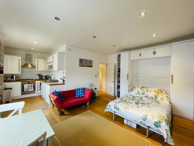 Netherwood Road, London W14, Studio to rent, £1,647 pcm | PrimeLocation