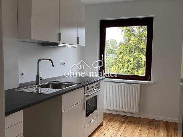 NEU*2 Zimmer Whg, teilsaniert & in Uni Lage