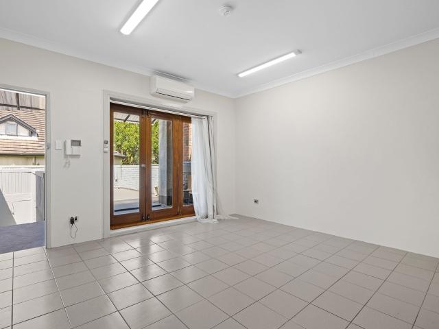 Neutral Bay, Level 2/1/167 Cheal Lane