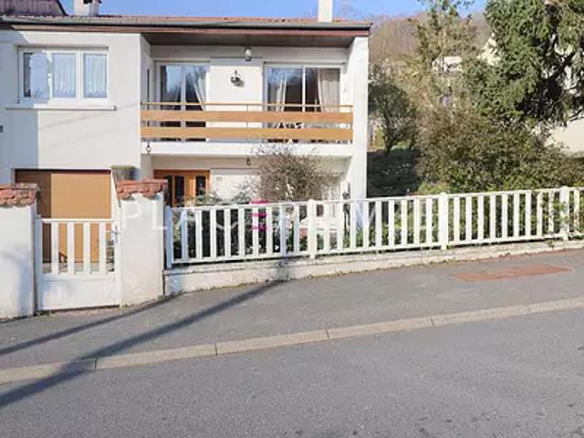 Neuves Maisons 54230 Achat / Vente maison 5 pièces t5 au dernier étage terrasse