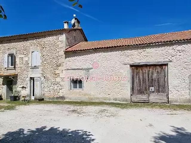 Neuvic 24190 Achat / Vente maison 7 pièces t7 piscine terrasse