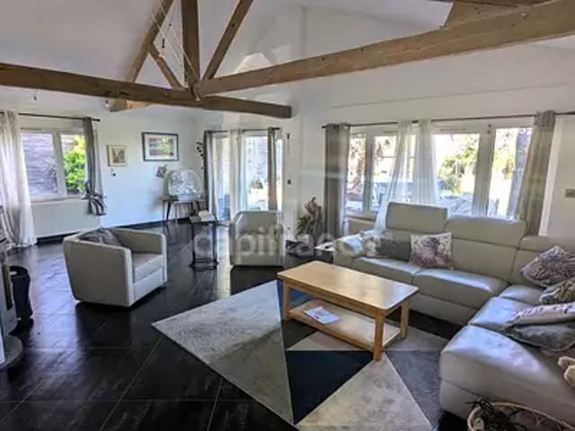 Neuville en Ferrain 59960 Achat / Vente maison 5 pièces t5 piscine jardin