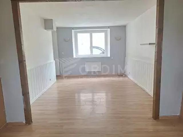 Neuvy sur Loire 58450 Location maison 4 pièces t4 au dernier étage