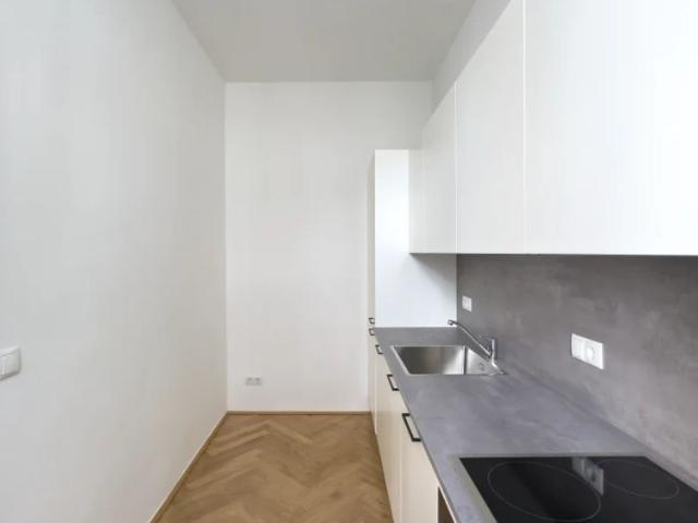 Neuwertig 3 Zimmerwohnung TOP16 1. Stock ohne Lift Rosensteingasse