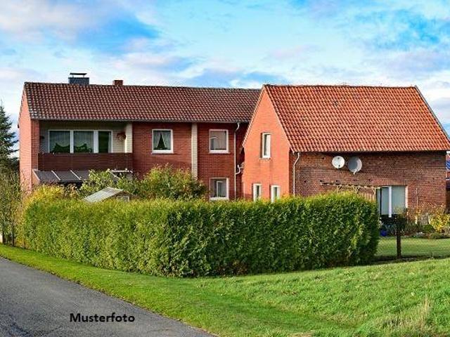 Neuwertig ausgebautes Mehrfamilienhaus mit 5 Wohnungen