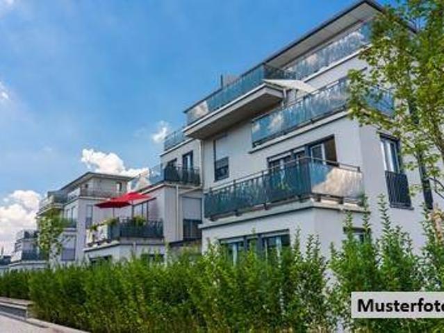 Neuwertig ausgebautes Mehrfamilienhaus mit 5 Wohnungen