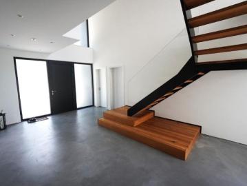 Neuwertig! Modern! Nichtalltäglich! Einfamilienhaus mit tollen Details u. raffinierten Extras!