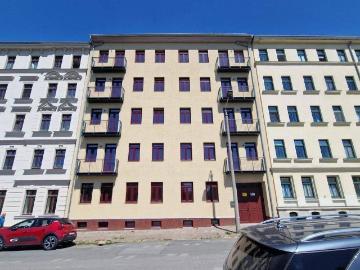 Neuwertig & modern! 2024 kernsaniertes MFH in Leipzig